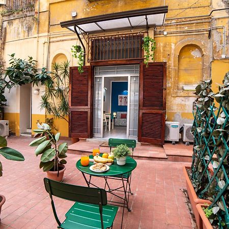 Napoli Centro Casa Vacanza Екстериор снимка