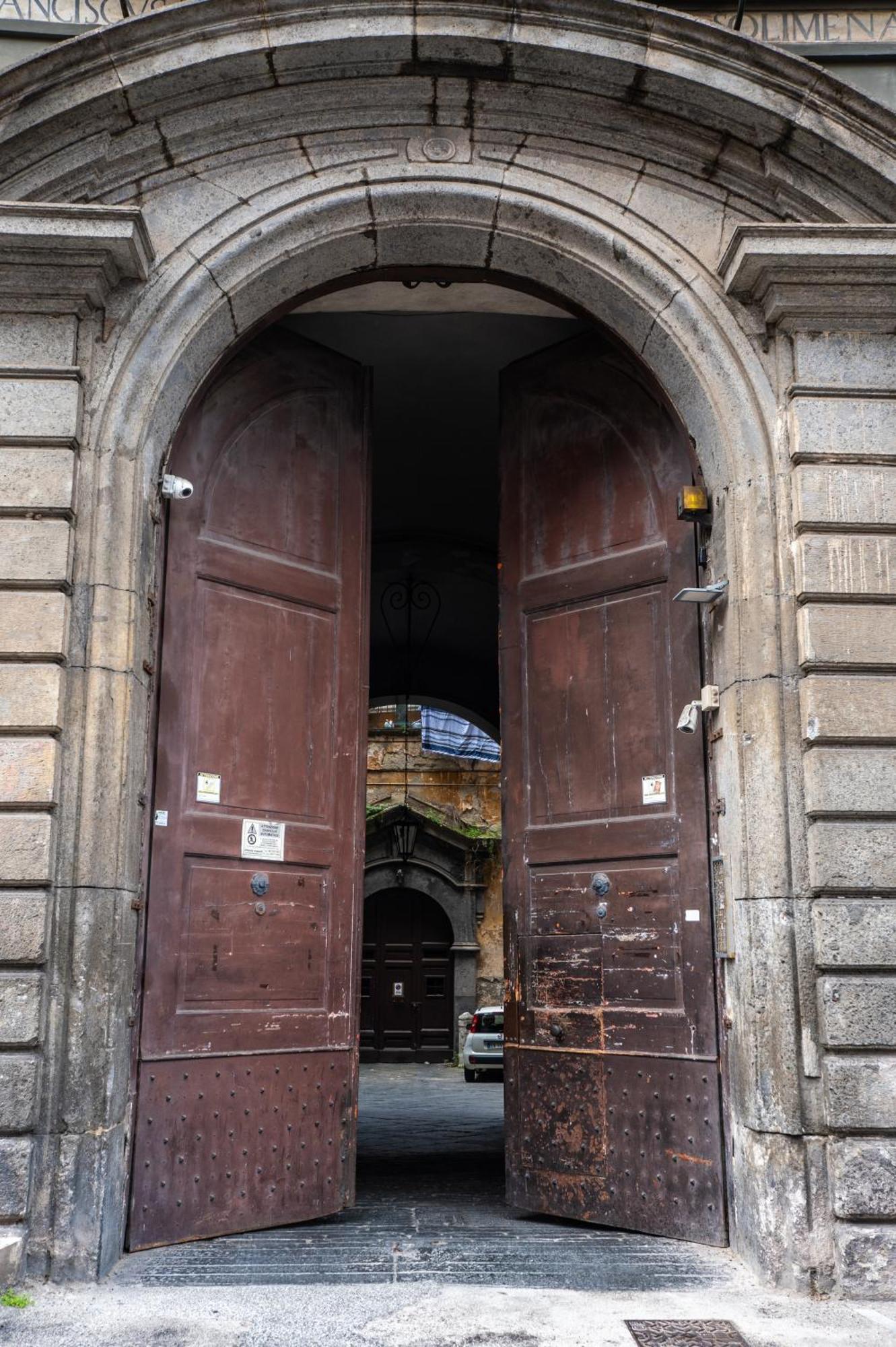 Napoli Centro Casa Vacanza Екстериор снимка